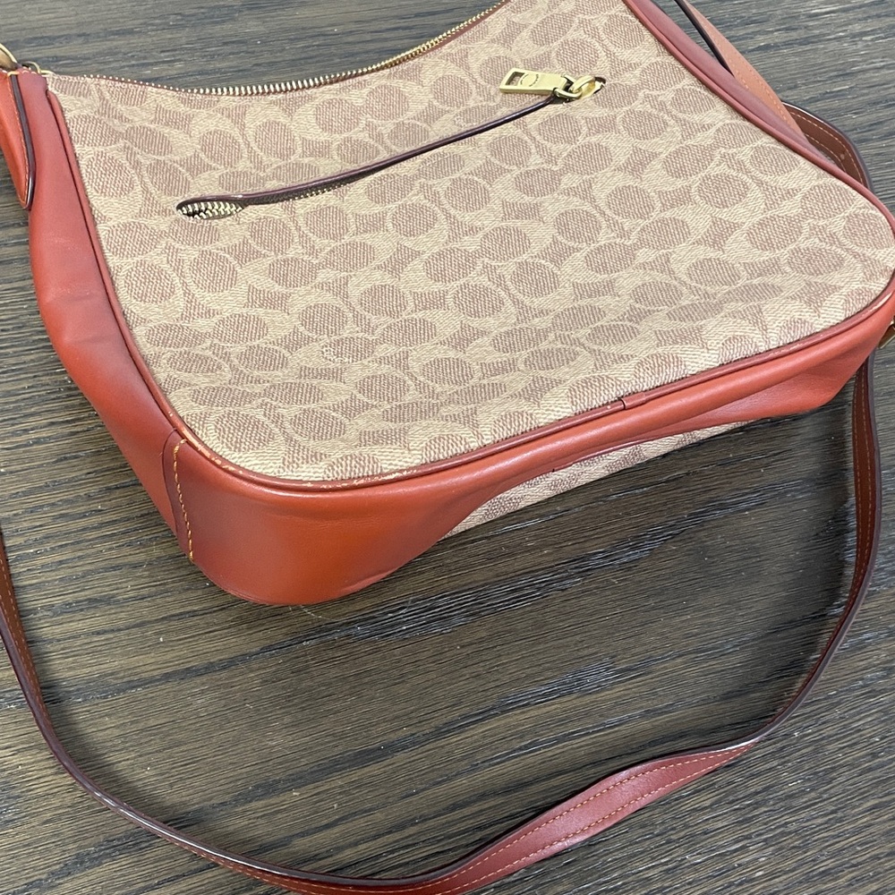 Coach purse with small wallet - Picture 4 of 15